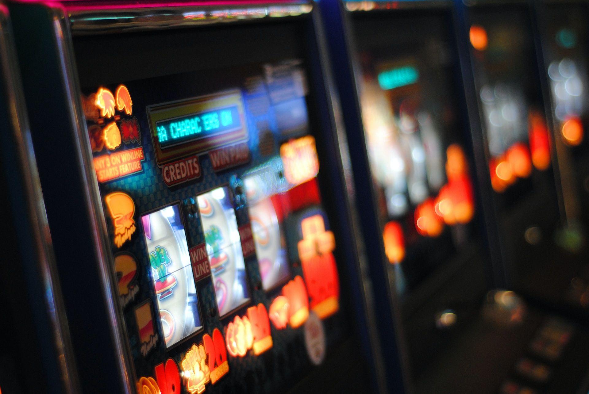 gambling-slot-screens